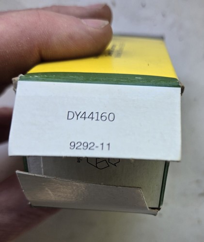 Open Box Package John Deere Fuel Filter Part# M801101 - Picture 4 of 5