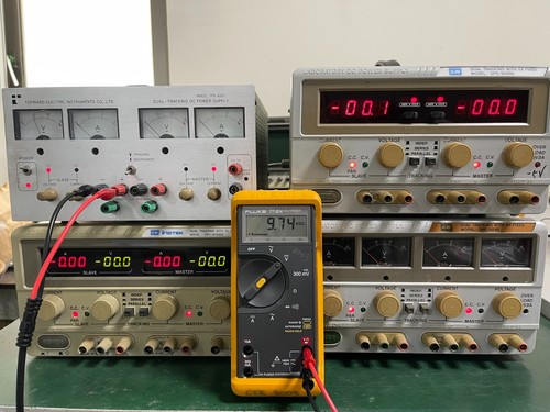 Gwinstek GPC-3030 , GPC3030D , Toward 6303D, TPS-4000 Dual tracking Power Supply - Picture 3 of 24