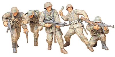 TAMIYA 1/35 German Front-Line Infantrymen Model Kit NEW from Japan