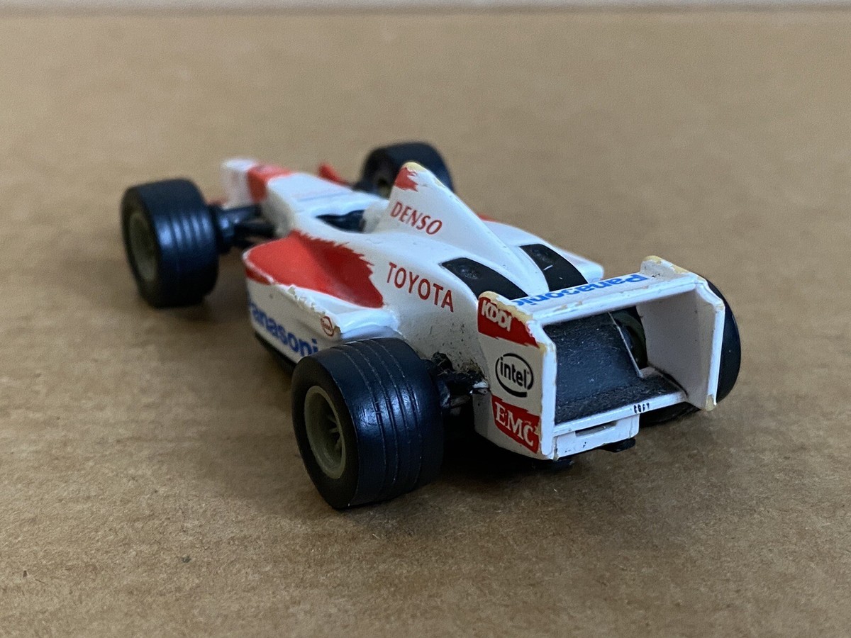 Minichamps Pull Backs Toyota TF102 F1 Car, 1:64 Scale, Plastic