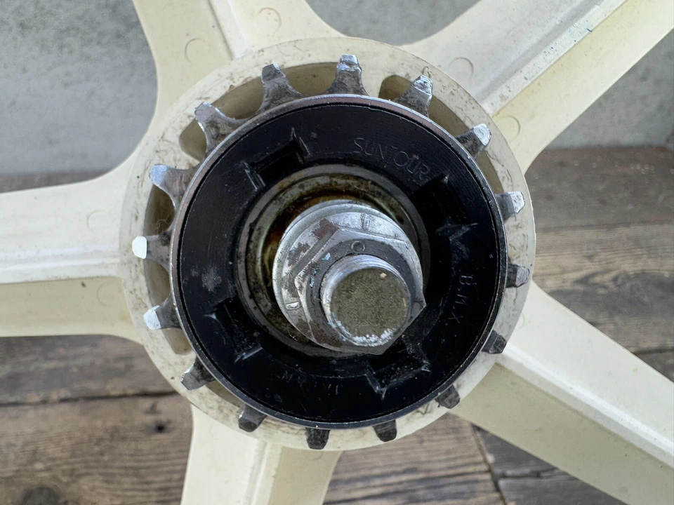 Skyway Tuff Wheel 2 II 20” Bmx Mags Vintage Old School Suntour Freewheel  Foto 2 de 4