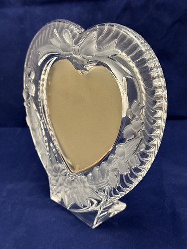 Home Beautiful Heavy Heart Shaped Crystal Photo Decor -5"x 5" Picture Office - Picture 10 of 11