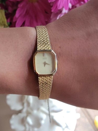 Vintage Seiko Watch Gold Swarovski 