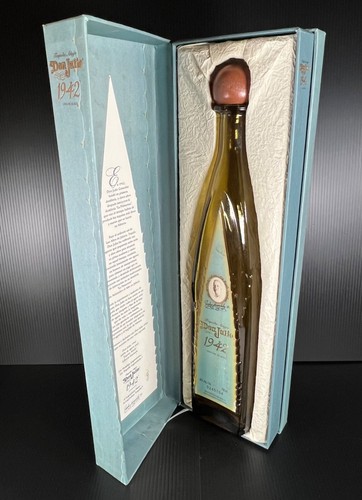 Don Julio 1942 Tequila Original Hoja de Agave Botella Importación EE. UU. y Caja de Regalo - Raro - Imagen 1 de 18