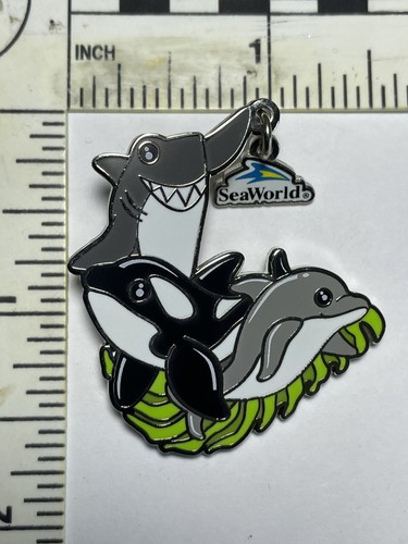 Rare SeaWorld Winter Penguin Pin - Limited Edition of 1.200 VERY RARE LAST ONES - Bild 2 von 4