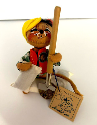 Annalee Mississippi Levee Mouse Doll 1994 Great Flood of 1993 Relief Limited Ed