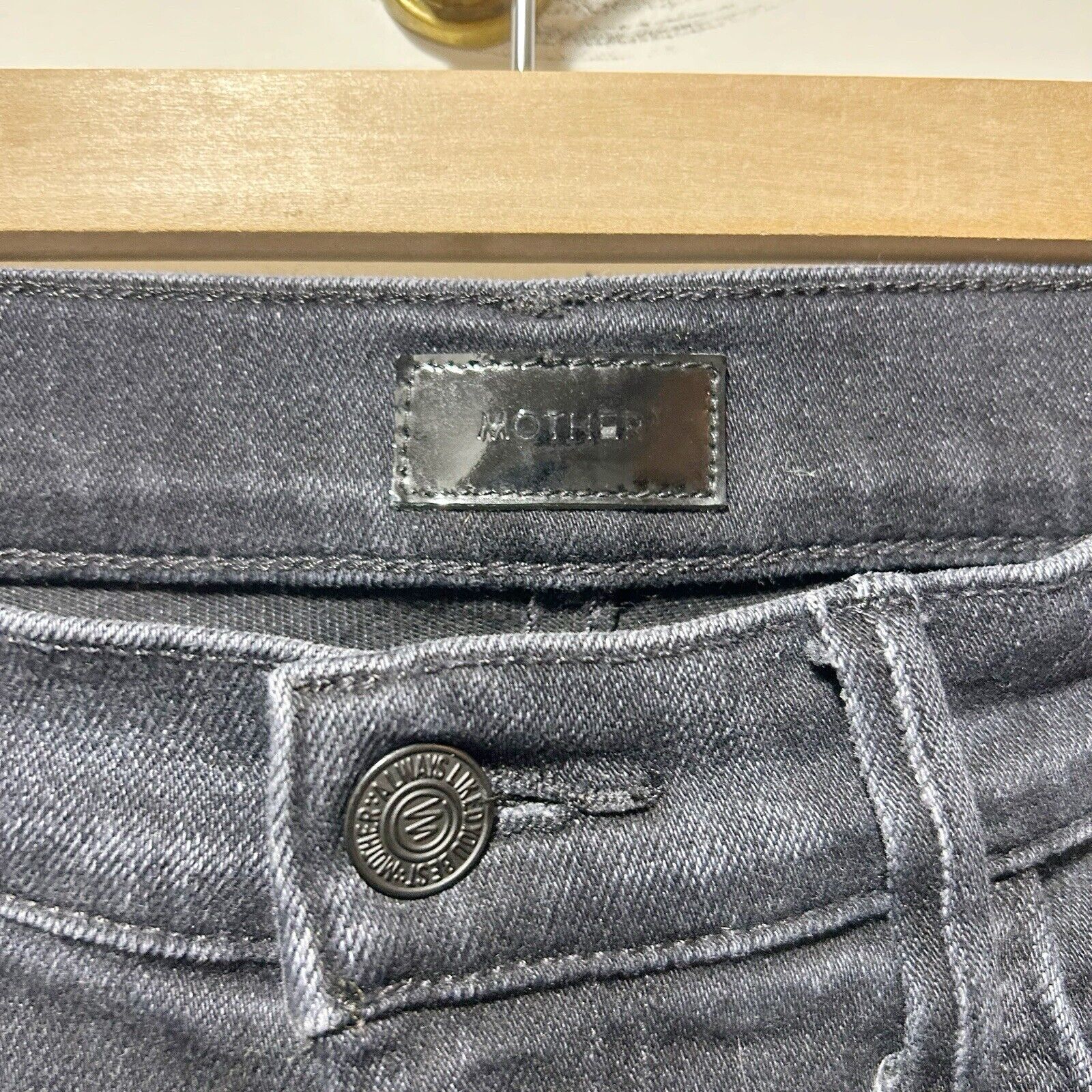 Picture 4 of 12