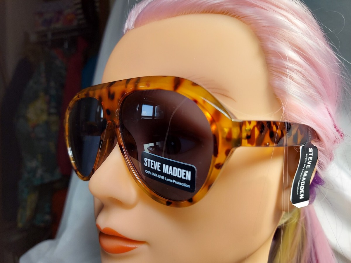NWT Steve Madden Brown Tortoise Sunglasses Steve Madden Aviator Sunglasses Brown Tortoise Gold Frame  main image 4
