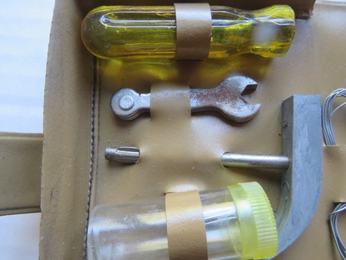 Two Miniature Emergency Tool Kits - Bild 5 von 12