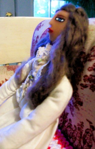 Violet: Brooke Shields, Pretty Baby, OOAK Art Doll (NOLA) - Picture 5 of 7