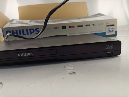 3D Blu-ray Player Phillips BDP5506 Blu-Ray Tested Working W/Remote & box - Picture 5 of 8