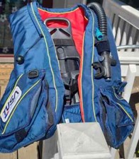 TUSA Scuba Vest Size M/L Excellent BLUE PLEASE READ FULL DESCRIPTION B17