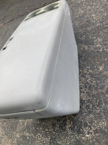 88-94 Chevy Silverado GMC Sierra Suburban Blazer CENTER CONSOLE GRAY 1988-1994 - Picture 10 of 19
