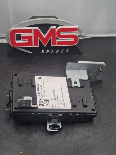 HYUNDAI I30 MISC SWITCH/RELAY PD, HATCH, 03/17- 25 95400G3853 - Picture 4 of 6