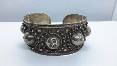 CHINA EXPORT Sterling Silver Bangle Cuff Bracelet 1 3/8"  Wide. Raised Repousse - Picture 1 of 7