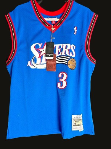 Allen Iverson Signed Mitchel & Ness Jersey 1999-00 (Beckett) - Picture 2 of 5
