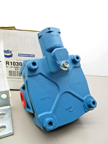 Bendix OR103010X R-14 Air Brake Relay Valve Coreless K0116W RV040 - Picture 7 of 10