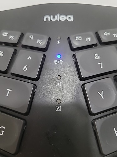 Nulea Wireless Ergonomic Keyboard Split Keyboard with Wrist Rest USB-C - Picture 7 of 8