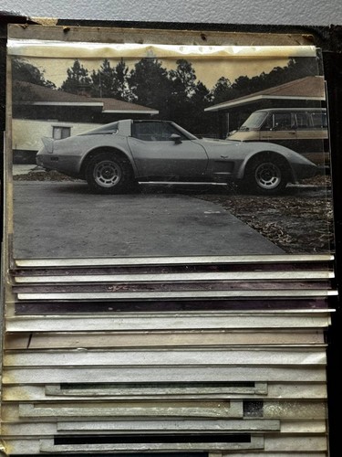 Vtg Leather Photo Album with Classic Car Photos Brass Clasp (12" x 10") Antique - Picture 5 of 7