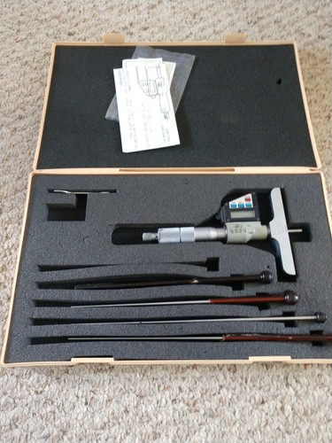 Mitutoyo 329-711 Digital Depth Micrometer Japan in Case - Picture 1 of 7