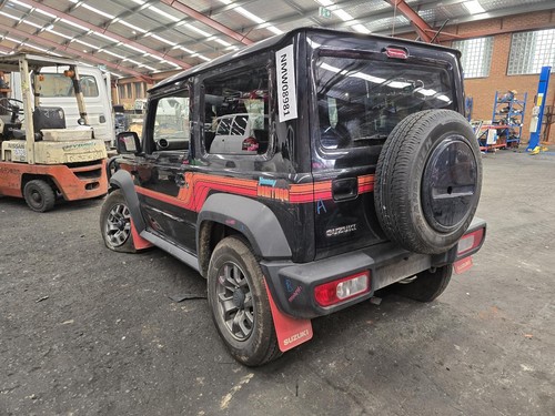 SUZUKI JIMNY GJ LEFT TAILLIGHT IN BUMPER 10/2018-2024 766083 - Picture 3 of 12