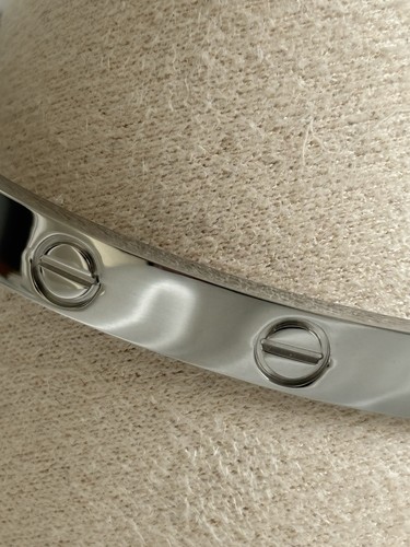 Silver Tone Bangle Desgin Love Bangle Inspired with Gift Box Silver Brand New - Picture 5 of 8