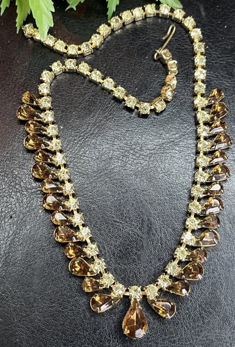 Vintage Amber Color Rhinestone Gold Tone Formal Necklace Unsigned - Picture 2 of 9