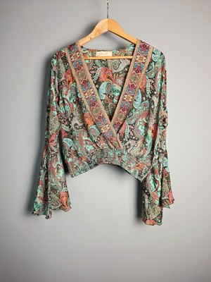 Amanda B. Paisley Boho Crop Blouse ONE SIZE Elastic Hem Bell Sleeves Green