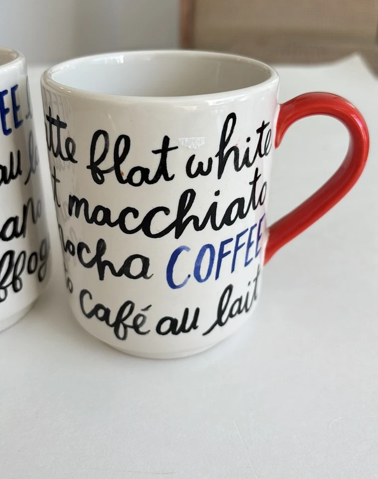 Juego de 2 tazas Lenox de Kate Spade NY con garabatos calientes Foto 3 de 4