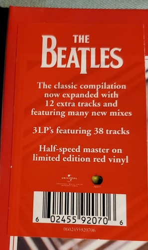 The Beatles - Blue Vinyl 3LP Set 1967-1970 /  Red Vinyl 3LP Set 1962-1966 -NEW - Picture 6 of 7