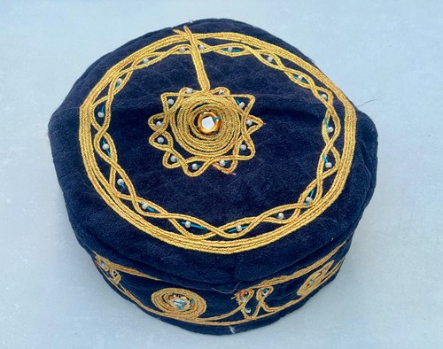 Fez folcloristico orientale, autentico turco Fes, berretto fatto a mano, cappello etnico esotico - Foto 157 di 245