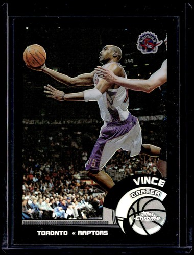 Vince Carter [Black Refractor] #30 2002 Topps Chrome card