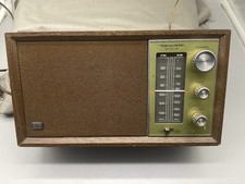 AM/FM  TRANSISTOR Realistic Radio  MTA-8 Model # 12-689 Serial# 001592