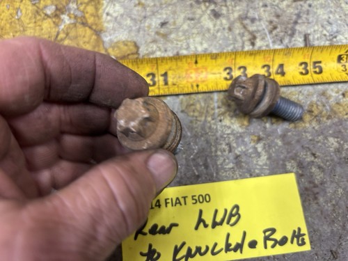 12-18 2 Door FIAT 500 Rear Suspension Knuckle To Hub Bolts Set Of 2 - Picture 7 of 11