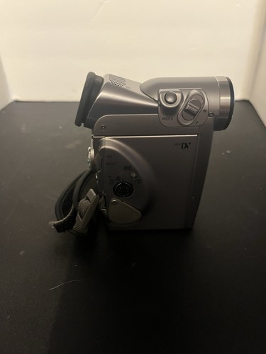 Canon Elura 50 Mini DV Camcorder - Bild 17 von 21