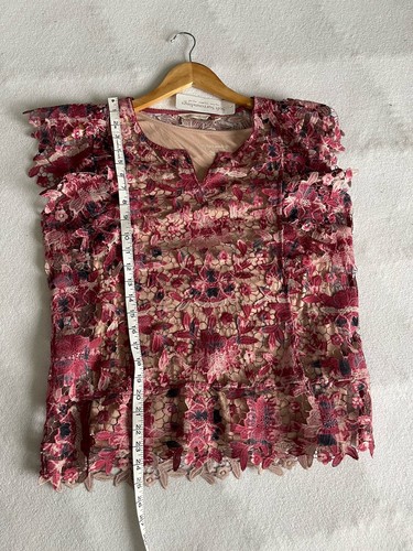 NEW SOFT SURROUNDINGS Bougainvillea Laser Cut Floral Lace Blouse Top Red Pink M - Picture 12 of 13