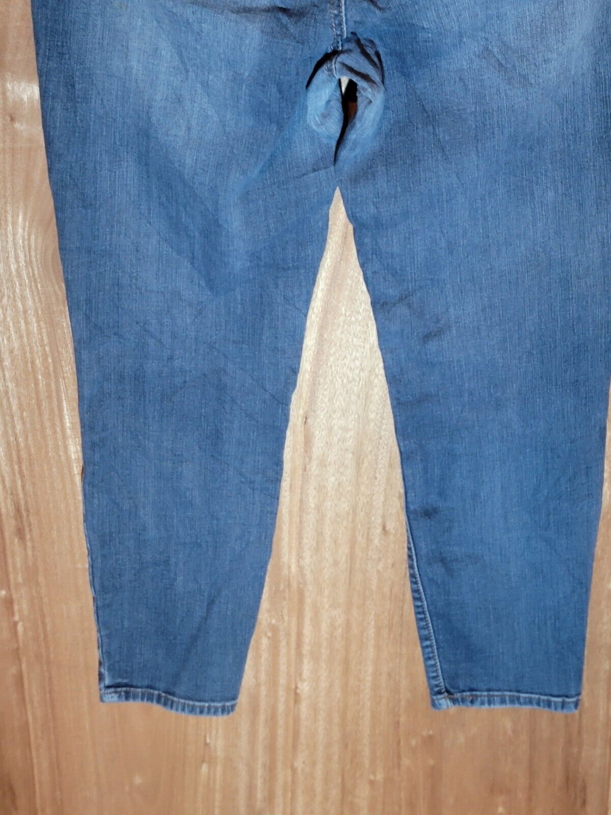 Picture 8 of 10