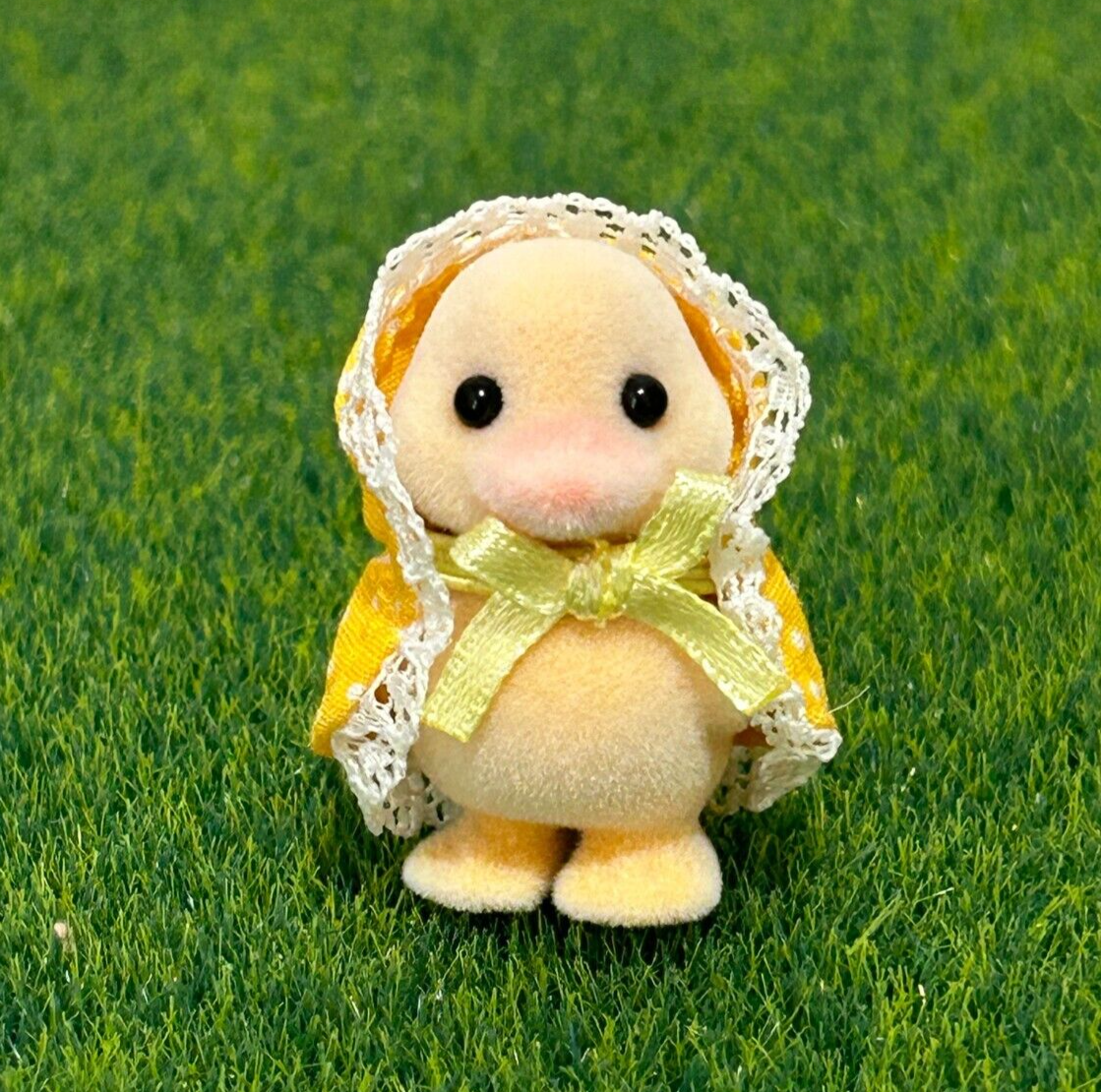 Sylvanian Families Darling Ducklings One Duck Baby Calico Critters