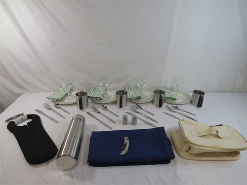Picnic at Ascot Yorkshire Willow Picnic Basket for 4 w/ Coffee Service - Picture 4 of 13