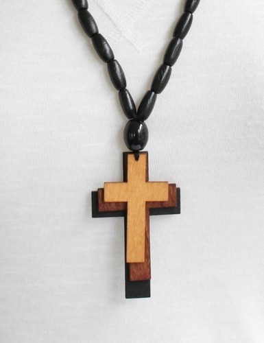 Collar largo cruz madera marrón negro colgante cruz grande cuentas madera - Imagen 2 de 7