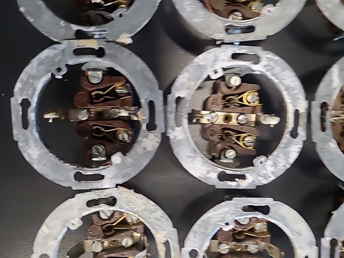 Berker Steckdose 21098  Rund  1Stück  - Bild 6 von 22