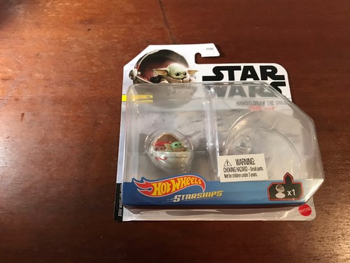 Hot Wheels Star Wars Starships Mandalorian The Childs Hover Pram NIB - Picture 2 of 4