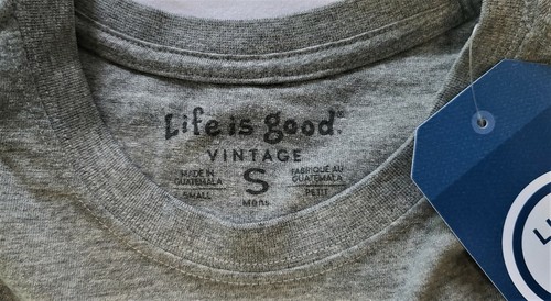 Life Is Good SS Shirt Crusher Tee FALL BIG FOOT Sasquatch grigio circonferenza petto 41 pollici uomo S - Foto 4 di 6