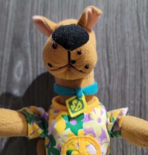 Scooby Doo Plush Dog Peace & Flower Shirt Flip Flops Hippie HTF Cartoon Network - Picture 8 of 12