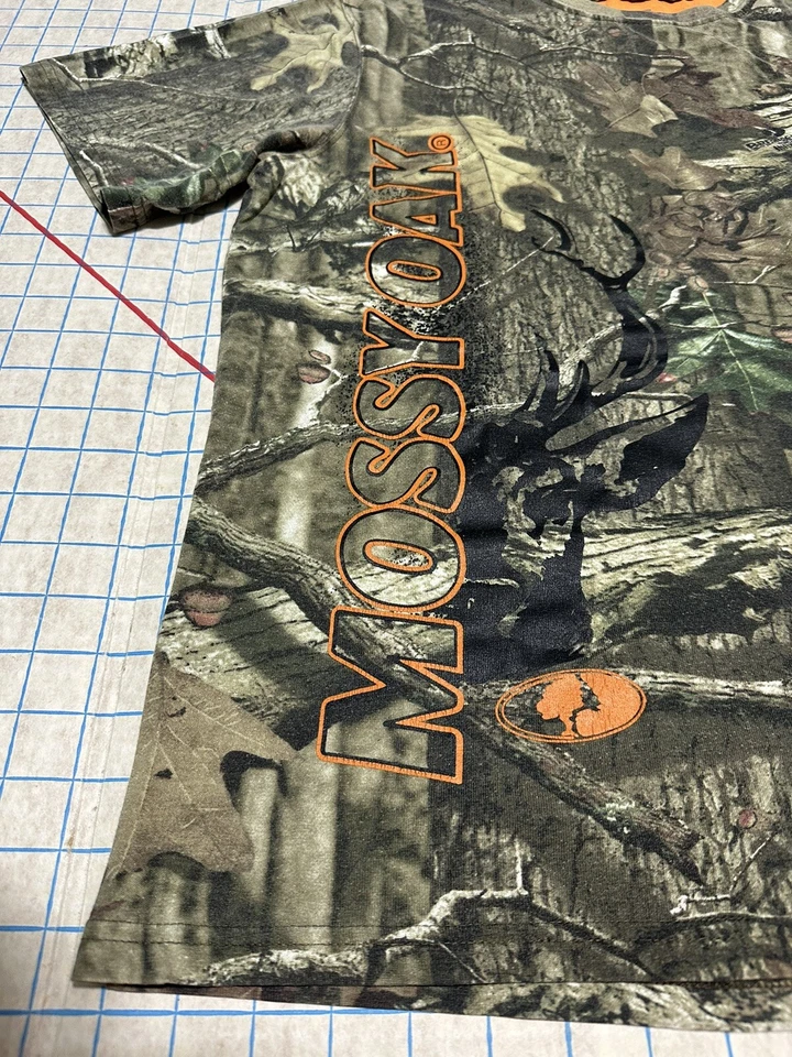 Vintage Realtree Camo T Shirt Men's Large  BreakUp Faded - Image 2 of 4