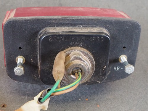 RearLight, STANLEY HM-42RC HONDA VT500 FT Ascot 83 33701-MF8-770: 17050 - Picture 4 of 6
