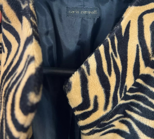 CARLA ZAMPATTI vintage faux fur tiger print jacket sz 12 pockets - Picture 4 of 12