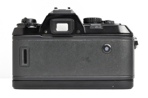 Fast neuwertige analoge Nikon F-301 N2000 35-mm-Spiegelreflexkamera mit Objektiv 35–70 mm f/3,3–4,5 Ai-s - Bild 13 von 23