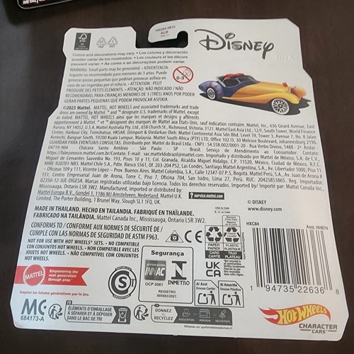 Hot Wheels Disney SNOW WHITE Character Car NEW HHB74 - Picture 2 of 2