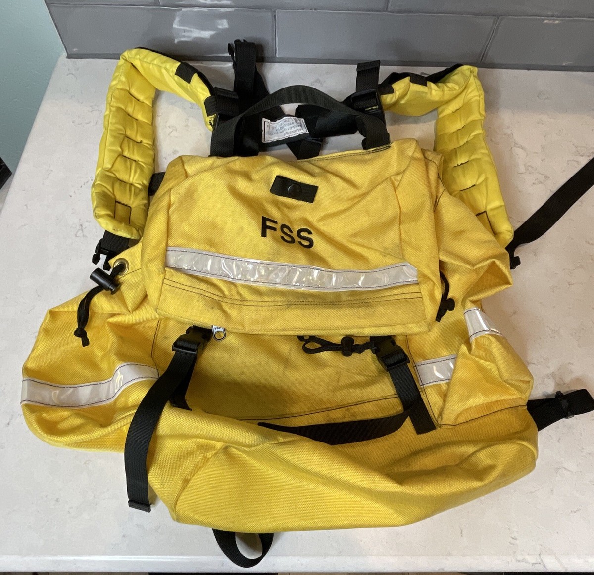 FSS Fire Fighters Yellow Field Pack Backpack w 6 Harnesses